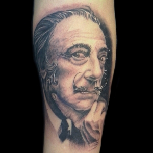 tatuaje-cara-dali