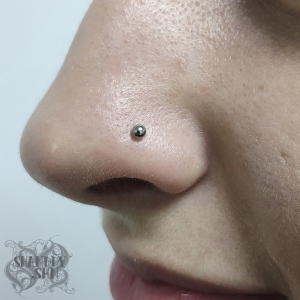 Nostril-piercing-2